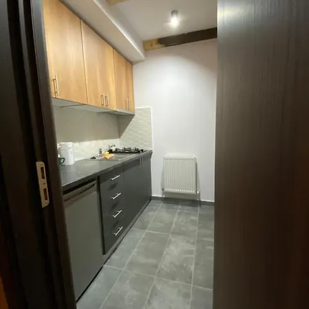Valivillas & 4* בוקרשט