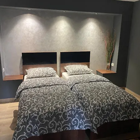 Valivillas & Penzion 4*