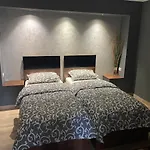 Valivillas & 招待所 4*