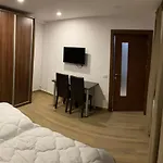Valivillas & 4*