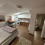 招待所 Valivillas &