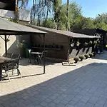 招待所 Valivillas & 4*