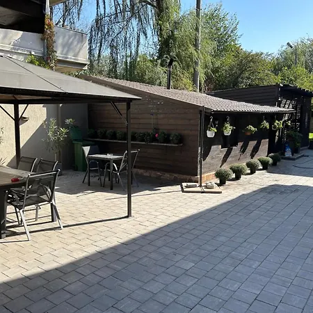 Гостевой дом Valivillas & 4*