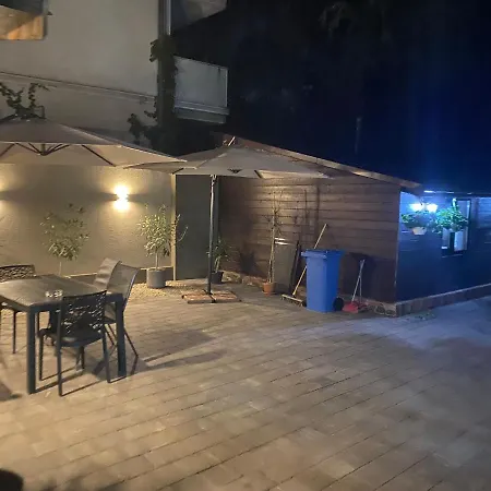 Valivillas & בית הארחה