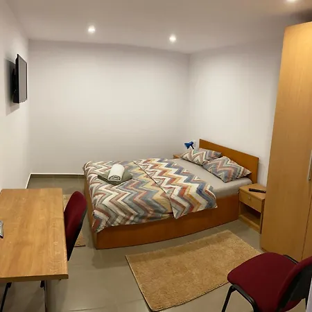 בית הארחה Valivillas & בוקרשט